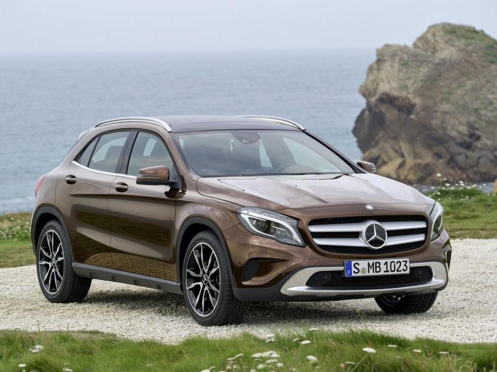 Коврики текстильные "Комфорт" для Mercedes-Benz GLA-Class (suv / X156) 2013 - 2017, ые, 4шт.