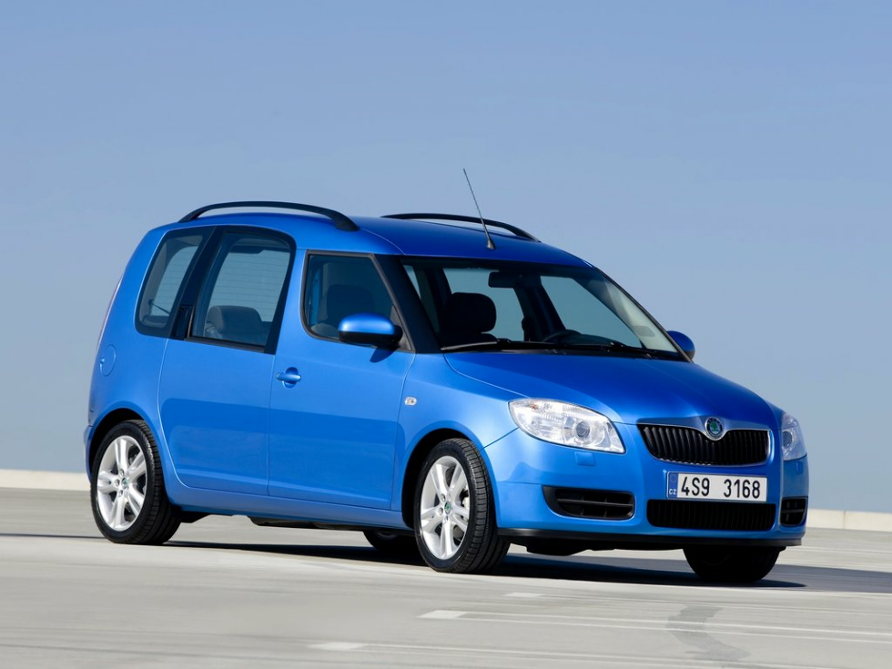 Коврики текстильные "Стандарт" для Skoda Roomster (универсал / 5J) 2006 - 2010, черные, 4шт.